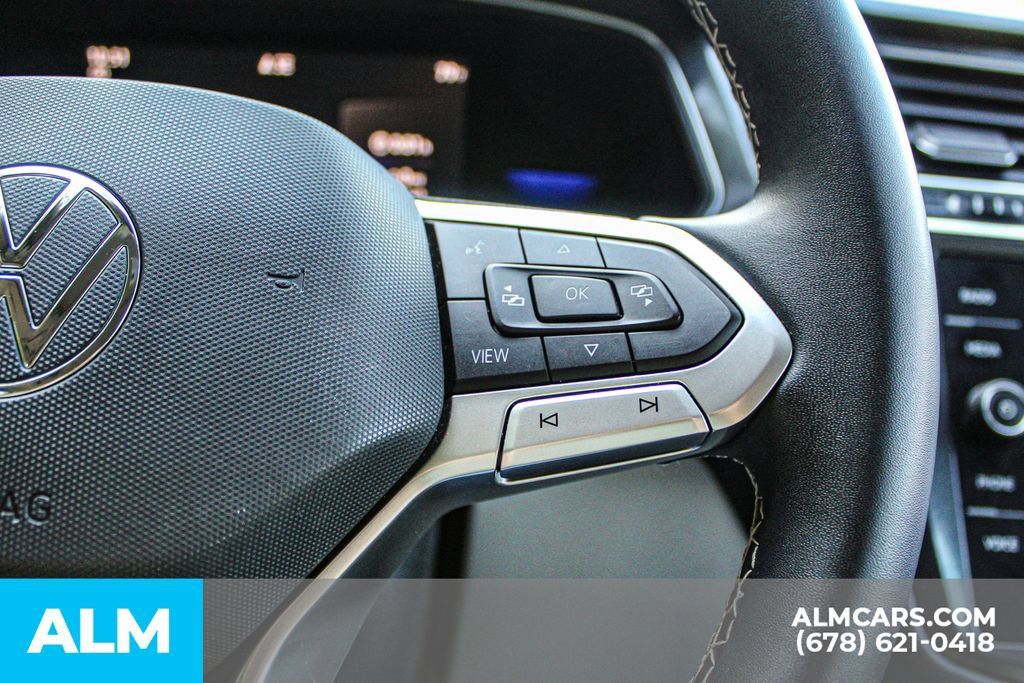 Used 2022 Volkswagen Tiguan SE FWD image 27