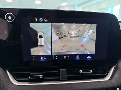 New 2026 Chevrolet Equinox LT FWD image 21