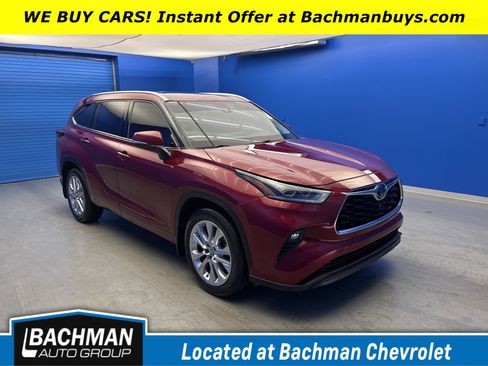 Used 2021 Toyota Highlander Limited AWD/4WD image 1