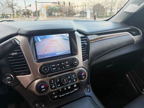 Used 2017 GMC Yukon Denali w/ Open Road Package image 12