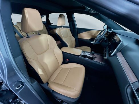 Used 2023 Lexus RX 350 Premium w/ Accessory Package image 32