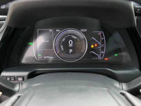 Used 2024 Lexus ES 300h w/ Accessory Package (Z2) image 19