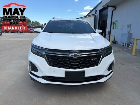 Used 2023 Chevrolet Equinox RS FWD image 2