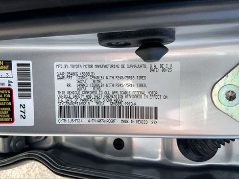 Used 2023 Toyota Tacoma SR5 w/ Technology Package AWD/4WD image 36