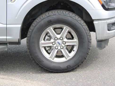 Used 2025 Ford F150 XLT w/ Equipment Group 301A Standard image 12