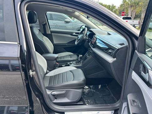 Certified 2023 Volkswagen Taos SEL AWD/4WD image 45
