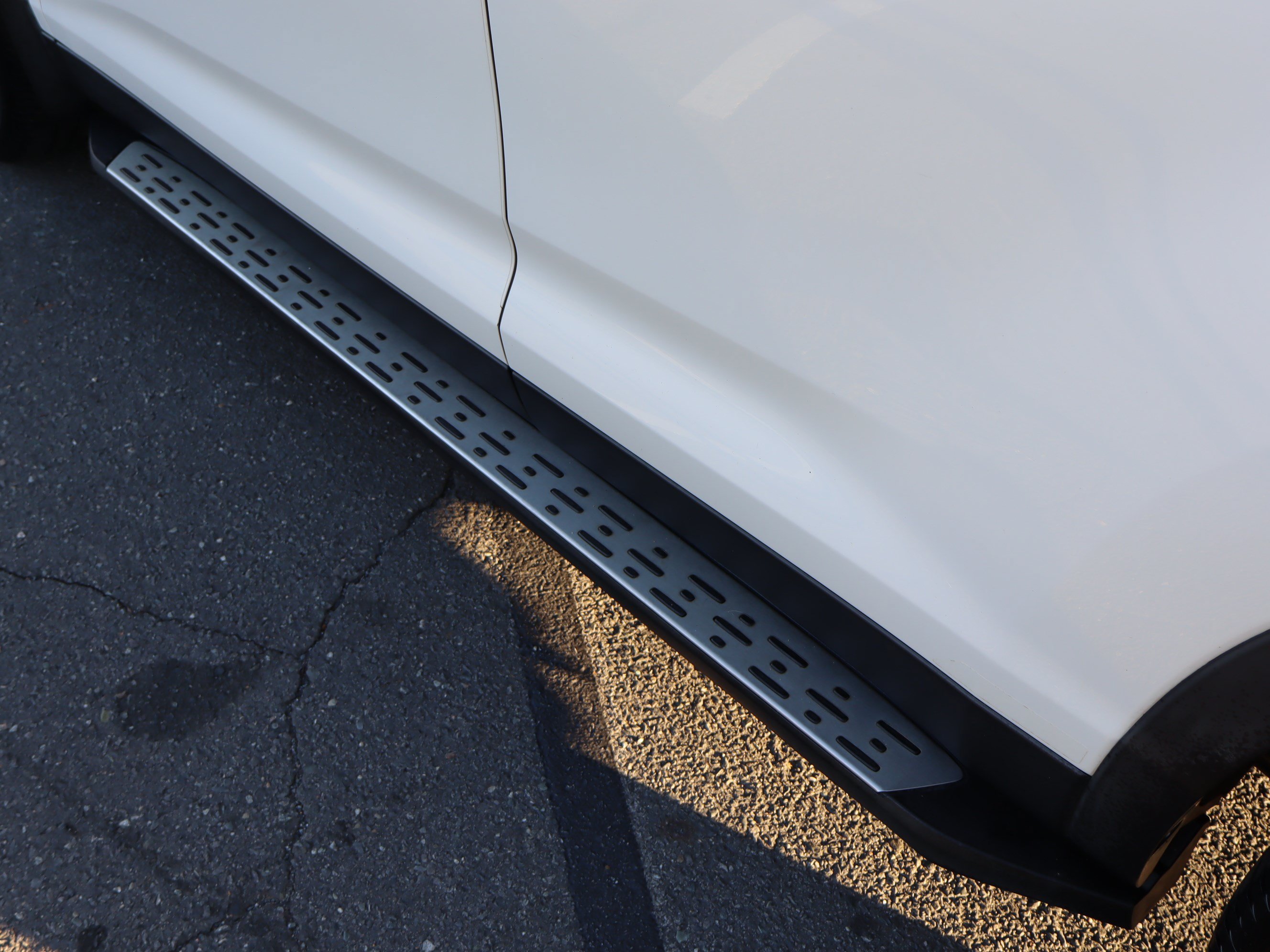 Used 2019 Toyota Highlander XLE AWD/4WD image 12