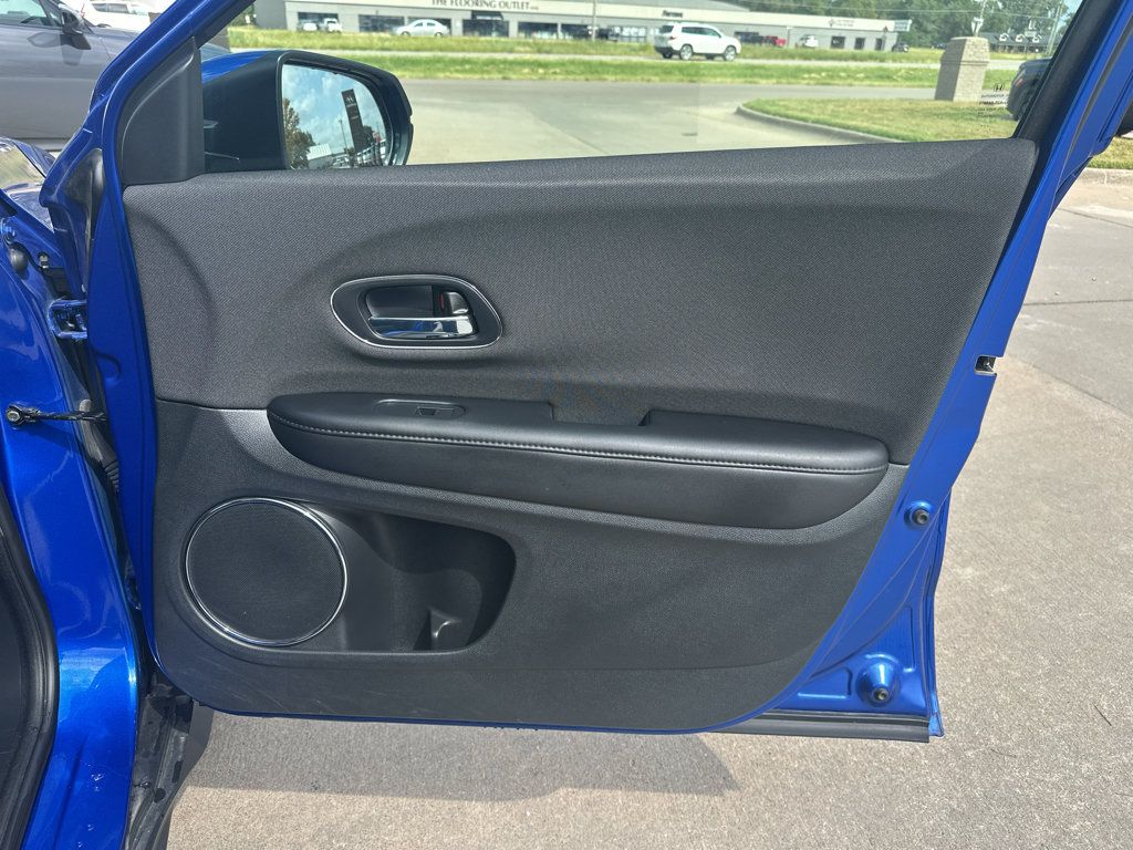 Used 2022 Honda HR-V EX image 29