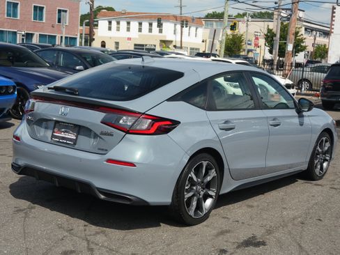 Used 2025 Honda Civic Sport Touring image 5