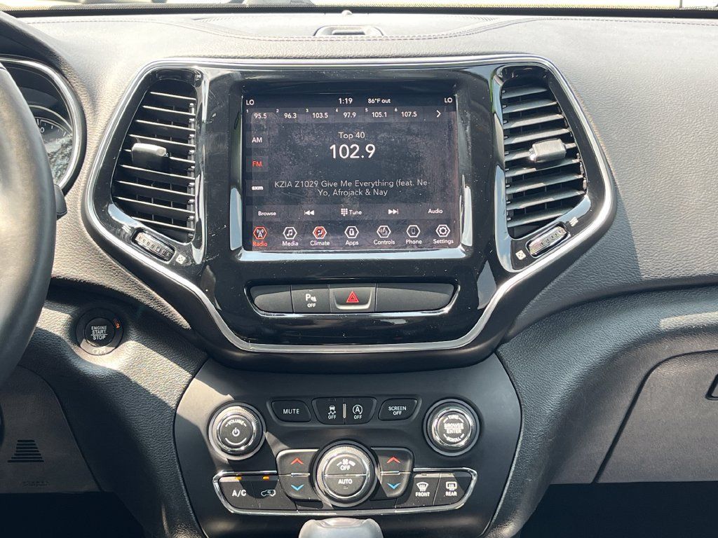 Used 2019 Jeep Cherokee Limited AWD/4WD image 26