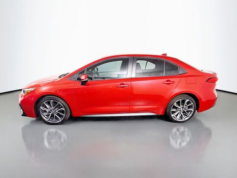 Used 2021 Toyota Corolla SE image 6