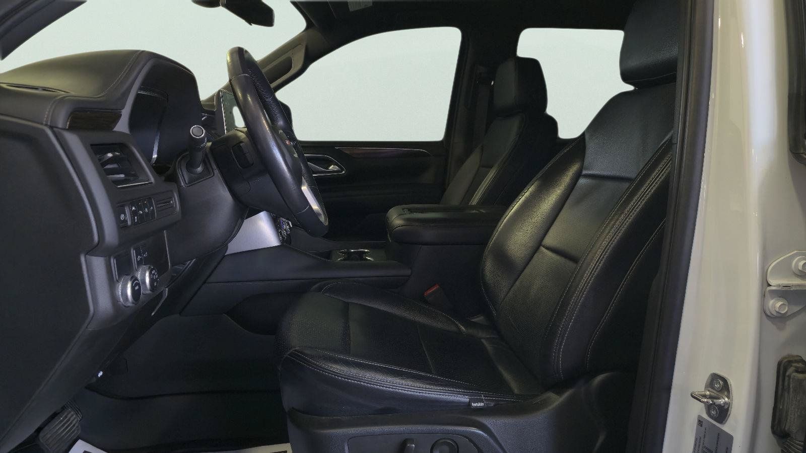 Used 2022 GMC Yukon SLE RWD image 13