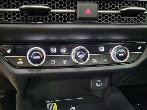 Certified 2024 Honda HR-V EX-L image 29