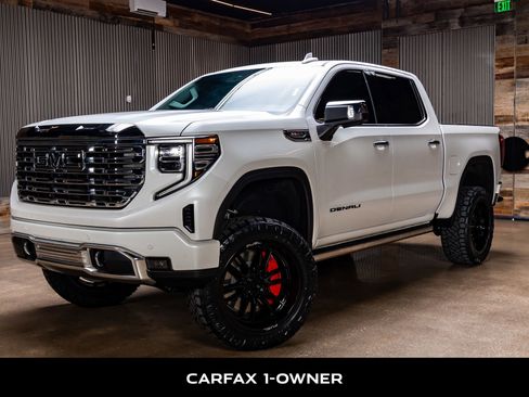 Used 2025 GMC Sierra 1500 Denali w/ Denali Reserve Package AWD/4WD image 5