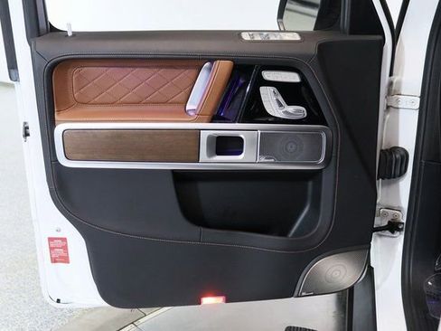 Used 2022 Mercedes-Benz G 550 image 18