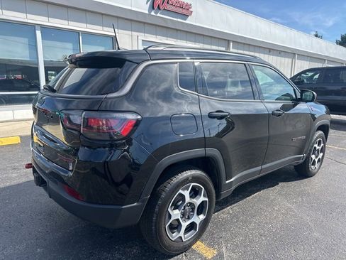 Used 2022 Jeep Compass Trailhawk w/ Trailhawk Elite Group image 10