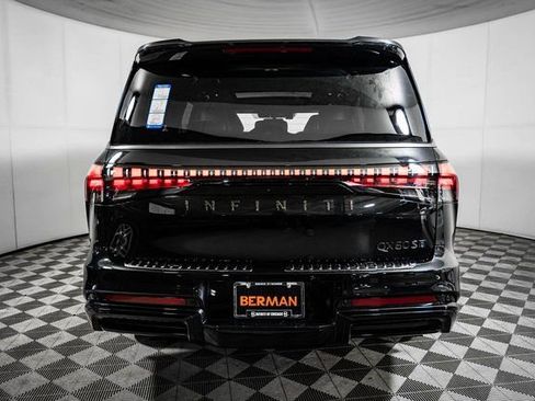 New 2026 INFINITI QX80 SPORT w/ Sport Exterior Package image 4