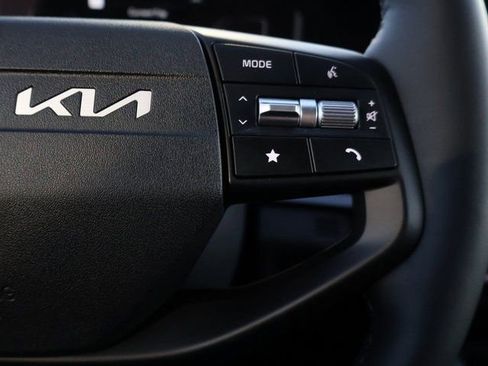 New 2026 Kia Sportage SX image 36