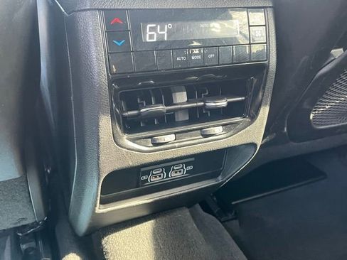 Used 2023 Jeep Grand Cherokee L Laredo AWD/4WD image 24