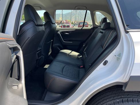 Used 2024 Toyota RAV4 Adventure AWD/4WD image 25