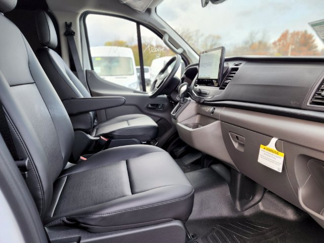 New 2026 Ford Transit 250 Low Roof w/ Load Area Protection Package RWD image 11