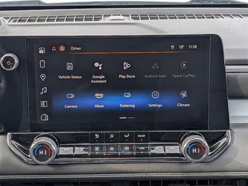 Used 2023 Chevrolet Colorado LT w/ LT Convenience Package image 13