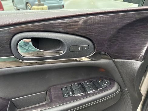 Used 2015 Buick Enclave Leather image 20
