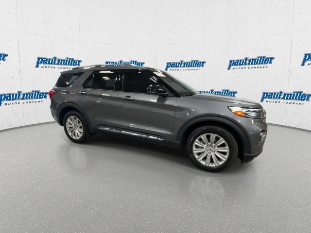 Used 2024 Ford Explorer Limited w/ Limited Technology Package AWD/4WD image 13