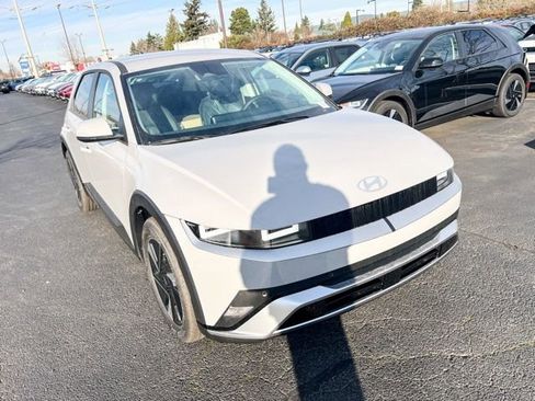 New 2026 Hyundai Ioniq 5 SEL image 5