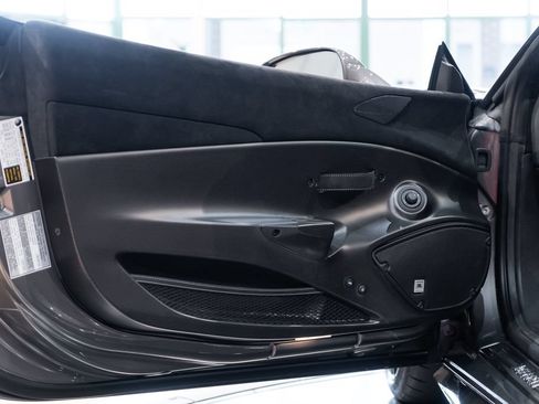 Certified 2019 Ferrari 488 Pista Spider RWD image 19