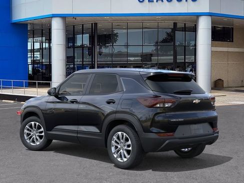 New 2026 Chevrolet TrailBlazer LS w/ LS Convenience Package FWD image 3