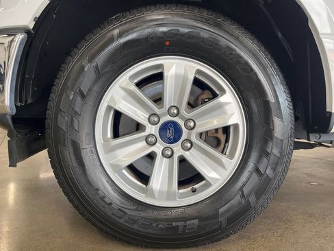 Used 2018 Ford F150 XL w/ Equipment Group 101A Mid RWD image 25