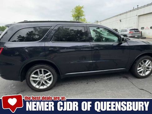 Used 2024 Dodge Durango GT AWD/4WD image 9
