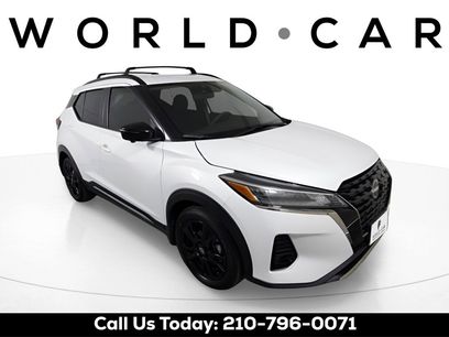 Used 2024 Nissan Kicks SR w/ Exterior Package