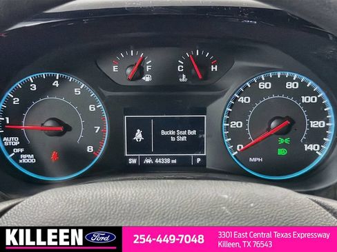Used 2023 Chevrolet Traverse LS w/ Safety Package FWD image 9