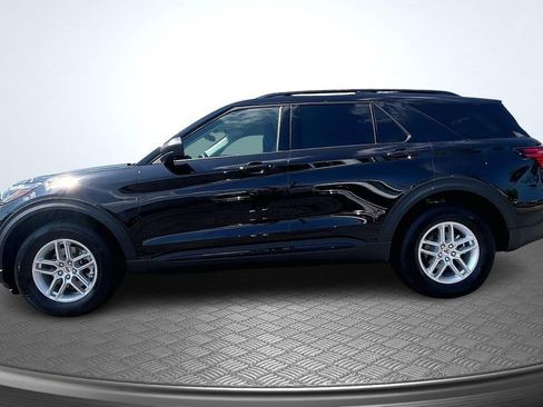 Used 2026 Ford Explorer Active AWD/4WD image 8
