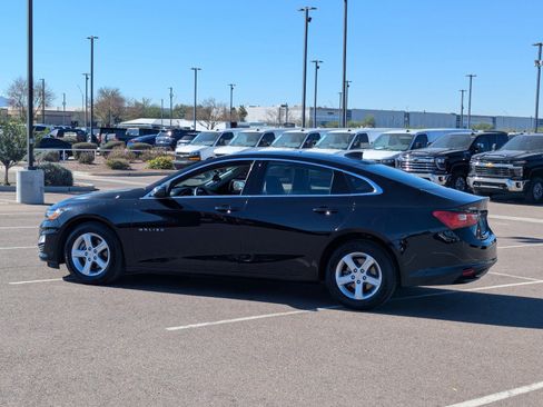 Certified 2023 Chevrolet Malibu LT image 3