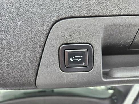 Certified 2021 Buick Envision Avenir image 16