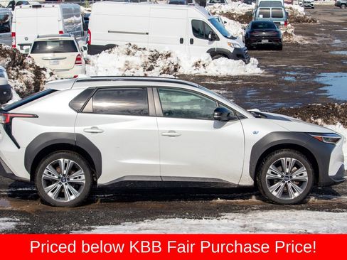 Used 2023 Subaru Solterra AWD image 9