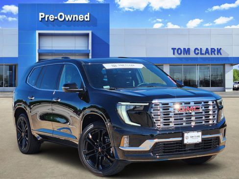 Used 2025 GMC Acadia Denali w/ LPO, Floor Liner Package FWD image 1