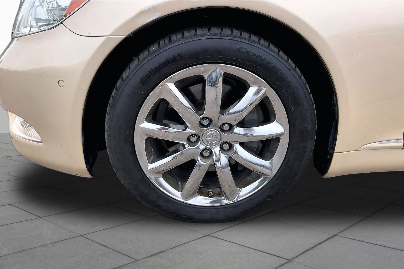 Used 2007 Lexus LS 460 RWD image 10