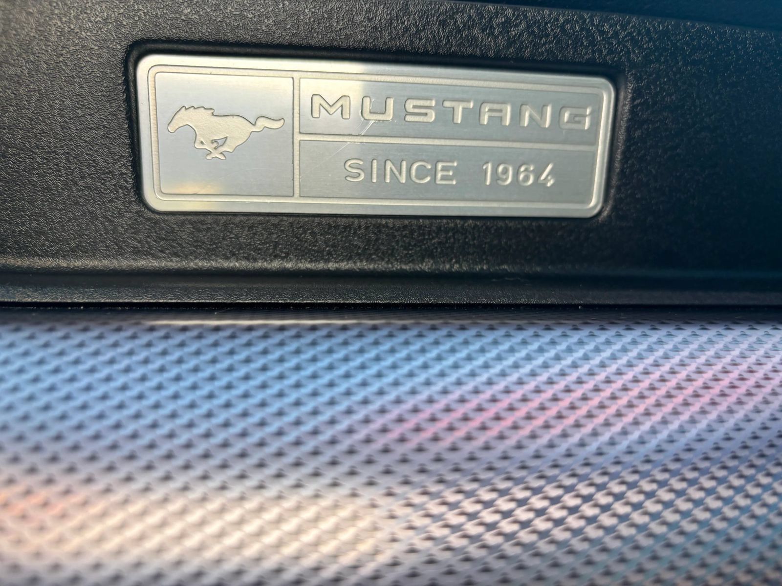 Used 2017 Ford Mustang GT w/ Black Accent Package RWD image 25