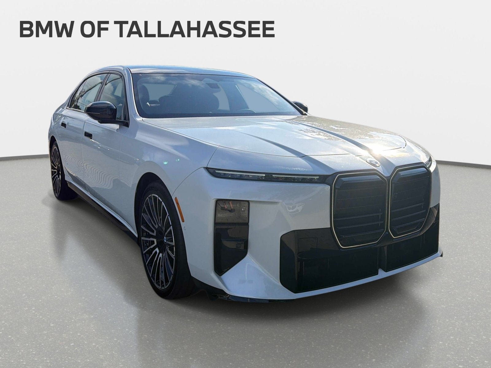 New 2027 BMW i7 xDrive50 w/ Executive Package AWD/4WD image 3
