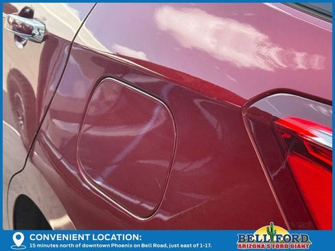 Used 2020 Chevrolet Equinox Premier AWD/4WD image 14