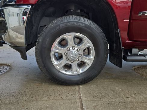 Used 2022 RAM 3500 Big Horn w/ Level A Equipment Group AWD/4WD image 10