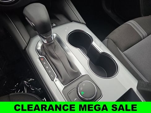 New 2025 Chevrolet Blazer LT w/ Convenience Package image 24