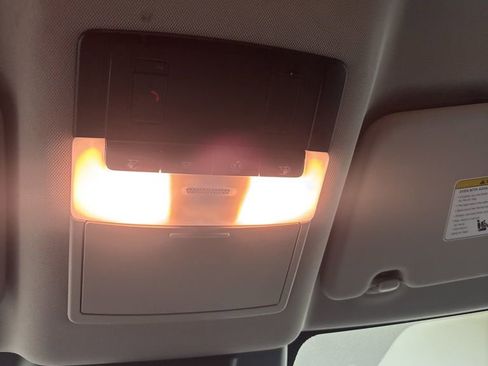 Used 2024 Nissan Rogue SV image 14