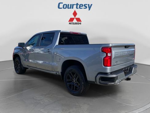 Used 2024 Chevrolet Silverado 1500 RST AWD/4WD image 3