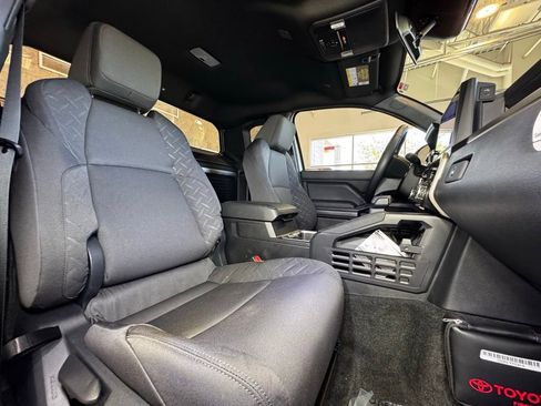 Used 2026 Toyota Tacoma SR5 AWD/4WD image 45