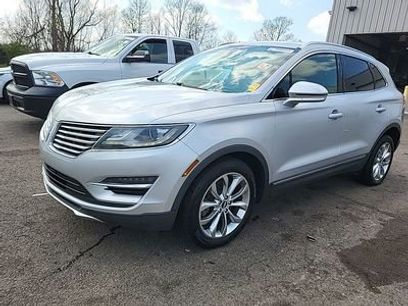Used 2018 Lincoln MKC Select w/ Lincoln MKC Climate Package